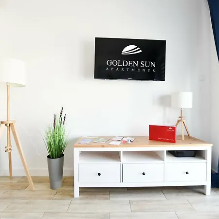 Lazur Z Miejscem Postojowym W Garazu Apartment Kolberg